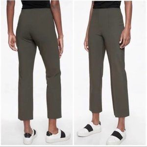 Athleta Mercurial Crop Flare Pant - Gray Sz M -NWT